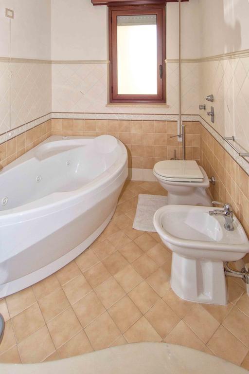 Casa Granata Hotel Трапани Екстериор снимка