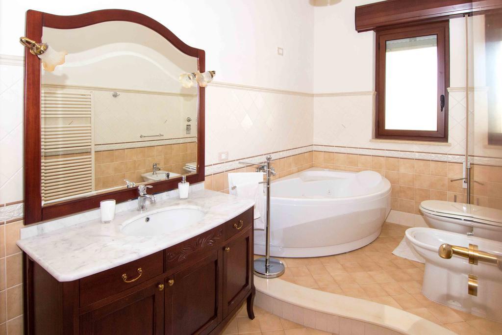 Casa Granata Hotel Трапани Екстериор снимка