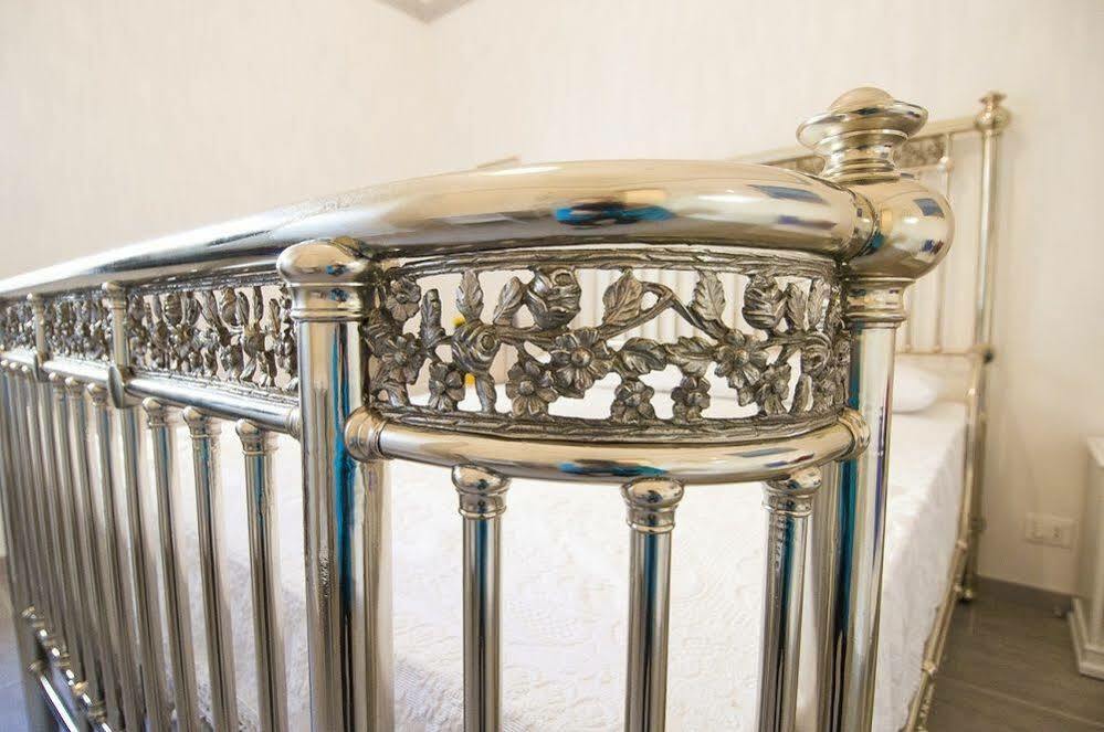 Casa Granata Hotel Трапани Екстериор снимка